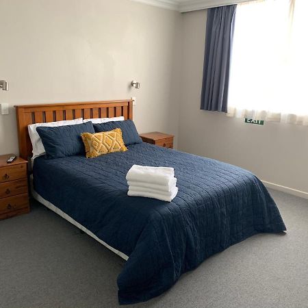 Whare Ma Hotel Invercargill Buitenkant foto