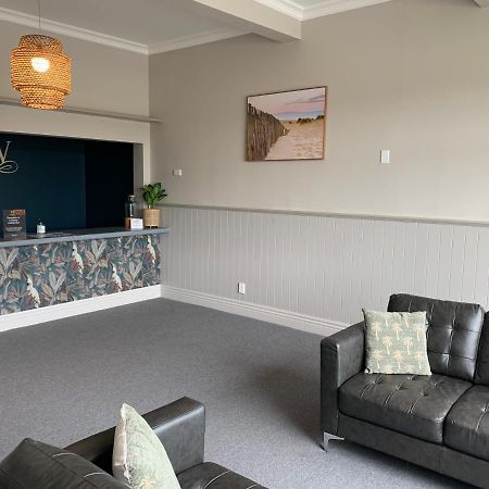 Whare Ma Hotel Invercargill Buitenkant foto