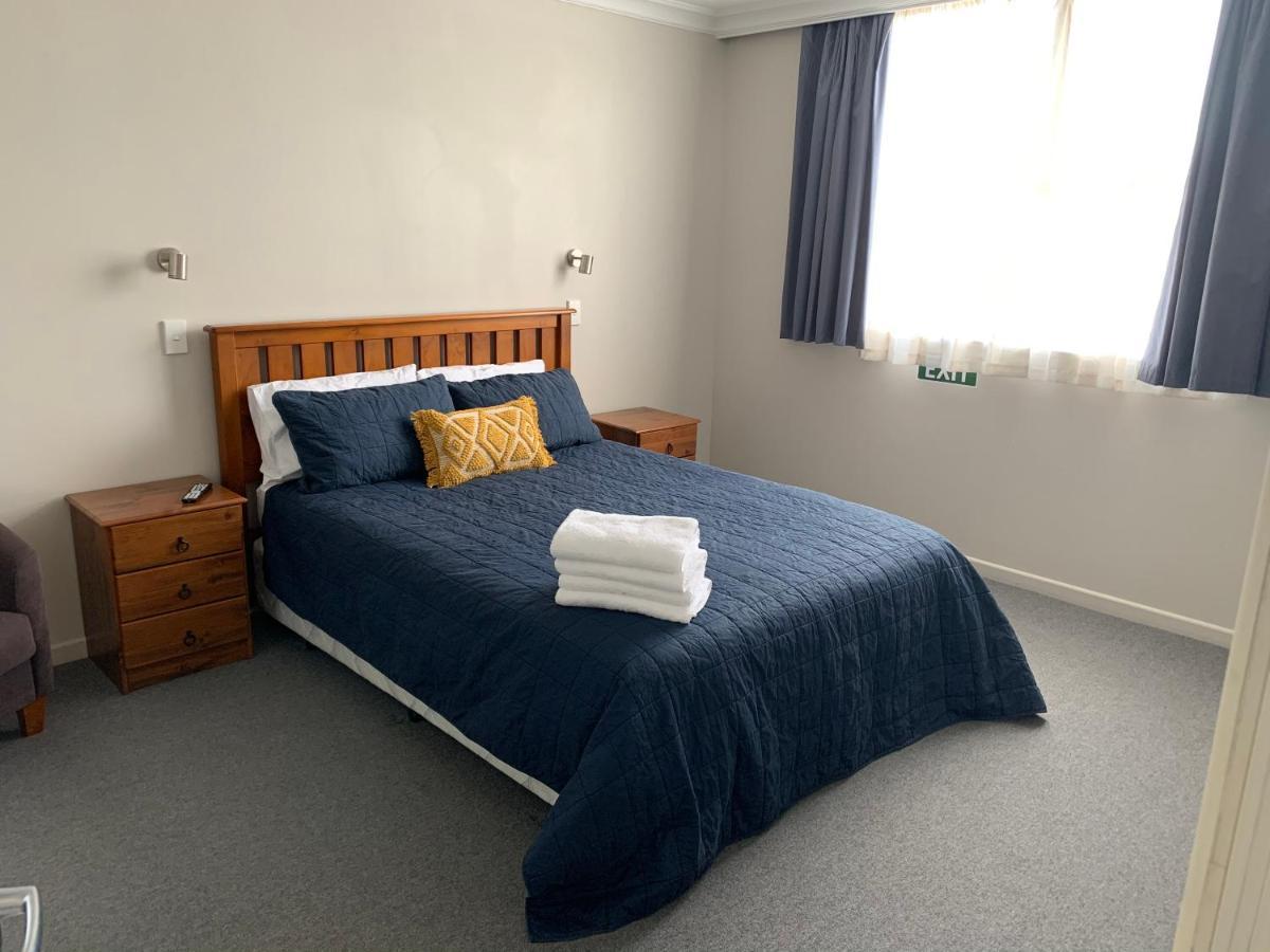 Whare Ma Hotel Invercargill Buitenkant foto